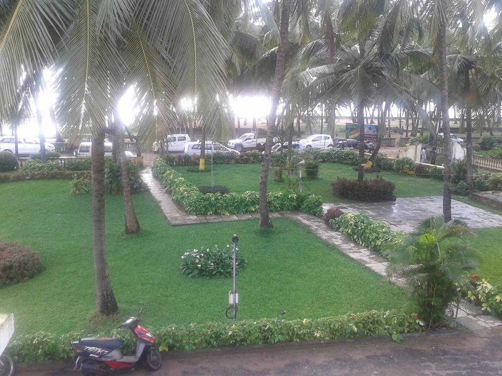 Colva Residency Hotel Exterior photo